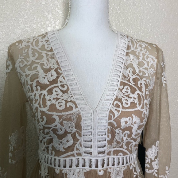 Forever 21 Maxi Dress Nude White Embroidered - Picture 4 of 11